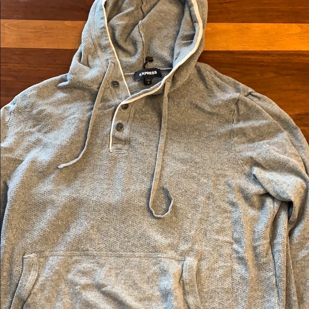 Express shot cloth hoodie